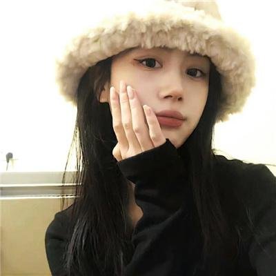 格洛丽亚在路上